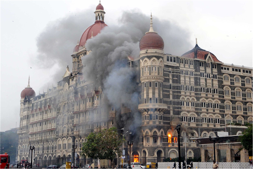 359_30_2008-it-year-in-pictures-terrorist-attacks-in-mumbai-jpg1